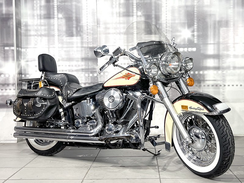 Harley Davidson FXSTL Heritage Softail 1340 Beige/Nero usata - moto epoca