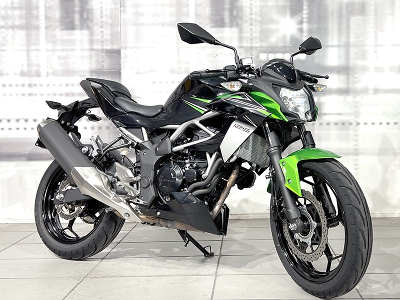 Kawasaki Z 125 ABS Green usata - moto naked