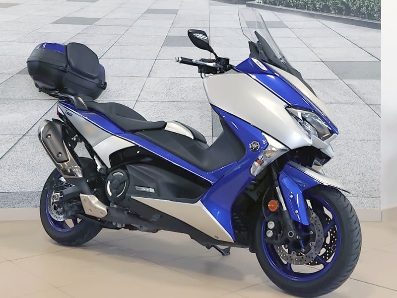 Yamaha TMax 530 SX Abs Grigio/Blu usata - moto scooter maxiscooter