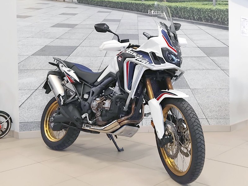 Honda Africa Twin 1000 Abs DCT Bianca/Blu/Rosso usata - moto crossover