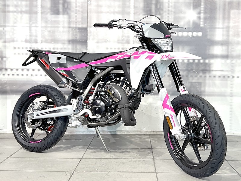 Fantic Motor XM 50 Motard Performance Pink nuova - moto supermotard