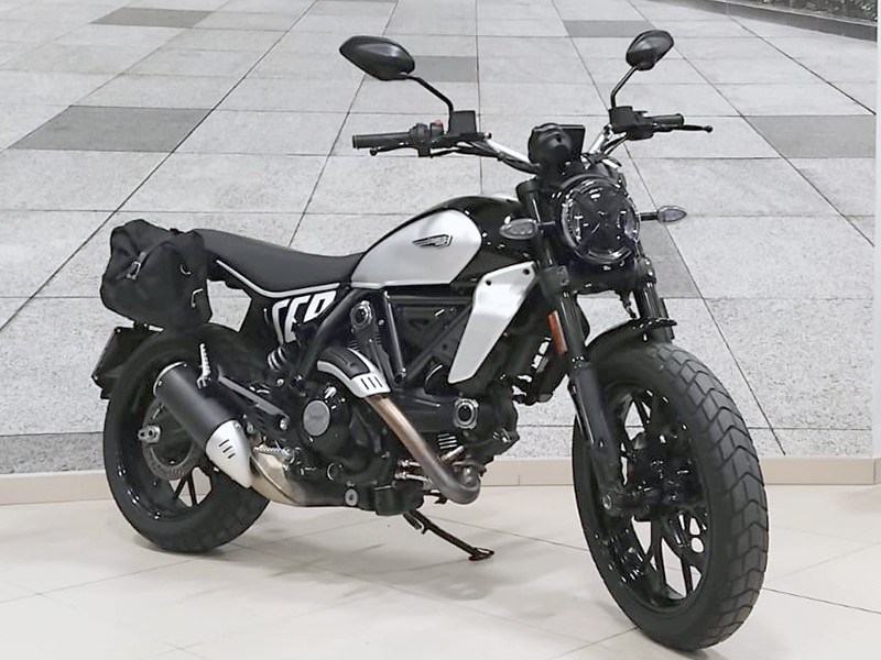 Ducati Scrambler 800 Icon Nero usata - moto scrambler