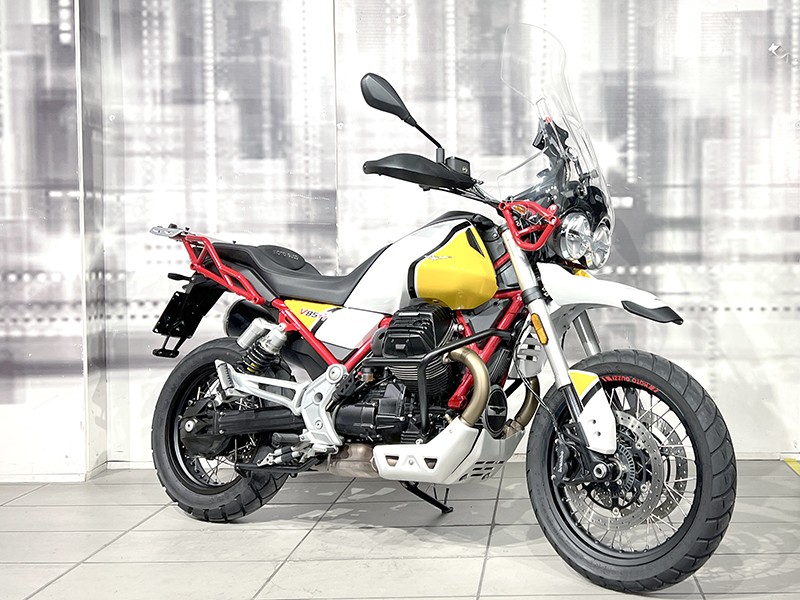 Moto Guzzi V85 TT Evocative Graphics Bianco/Giallo usata - moto crossover