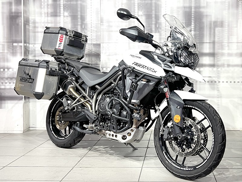 Triumph Tiger 800 XRX Abs Bianco usata - moto crossover