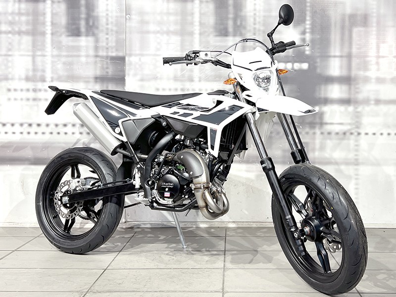 Betamotor RR 50 Motard Sport Bianco nuova - moto supermotard