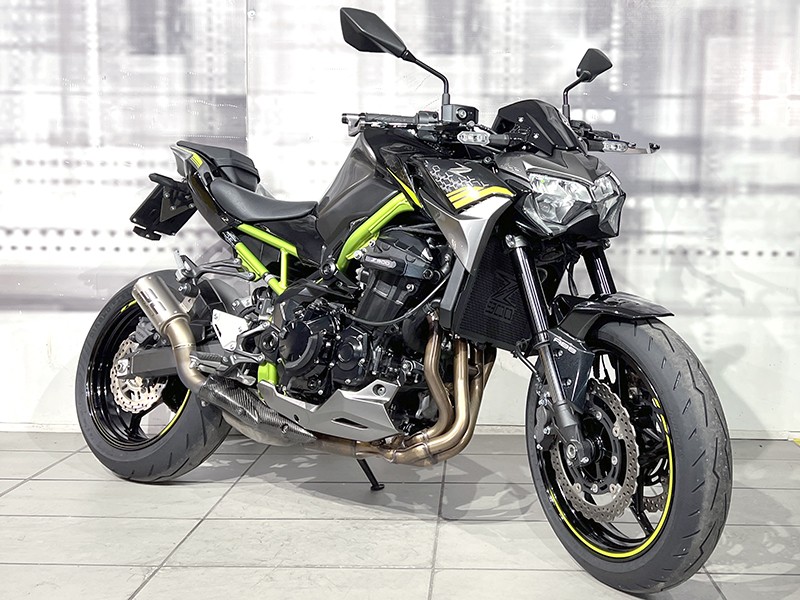 Kawasaki Z 900 Green usata - moto naked