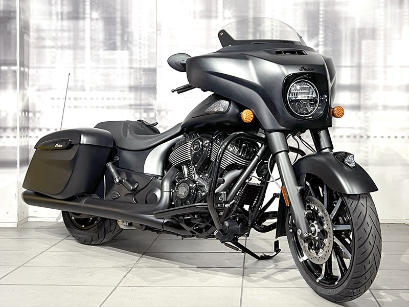 Indian Chieftain Dark Horse Black Smoke usata