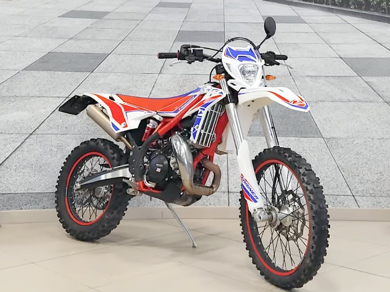 Betamotor XTrainer 300 Bianco/Rosso usata - moto enduro