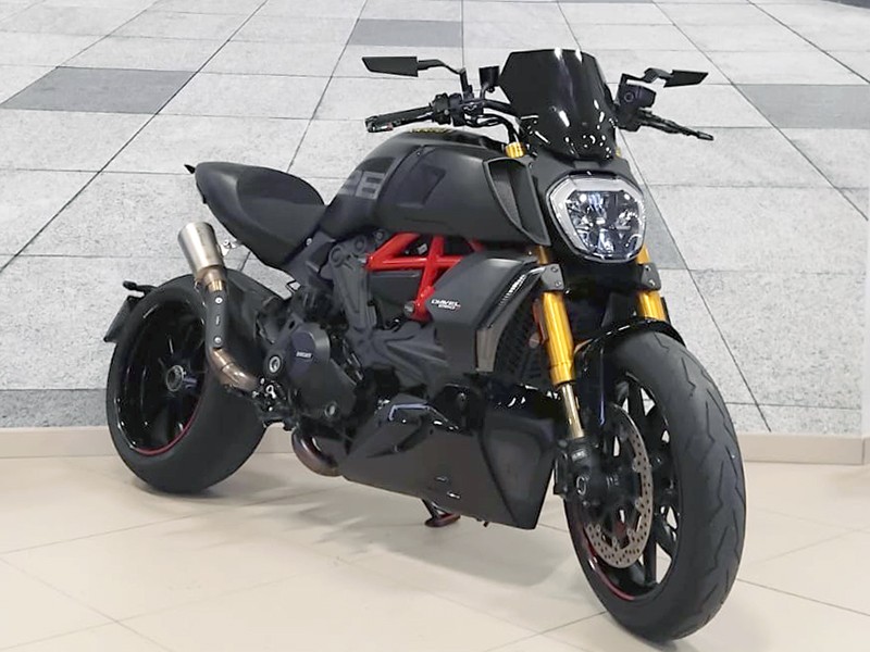 Ducati Diavel 1260 S Black usata