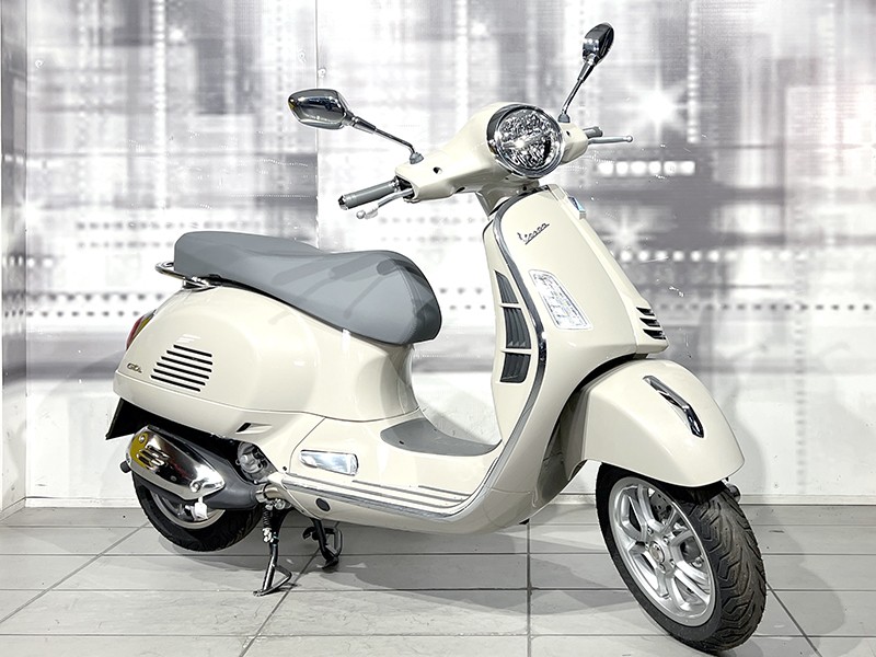 Piaggio Vespa GTS 310 Beige Avvolgente nuova