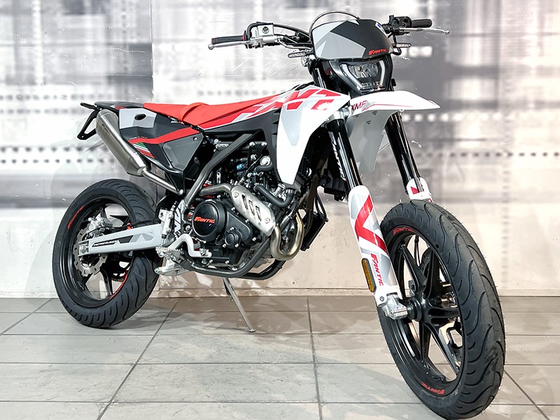 Fantic Motor XMF 125 Motard Performance Bianco nuova - moto supermotard