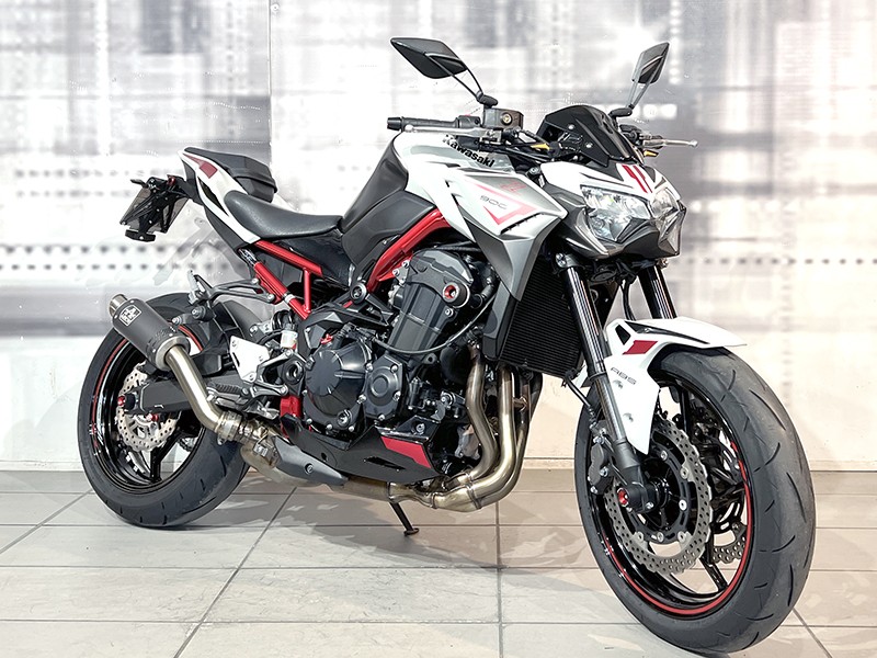 Kawasaki Z 900 White (WT2) - LM Edition+ usata - moto naked