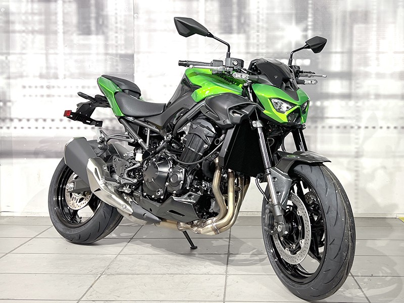 Kawasaki Z 900 Green nuova