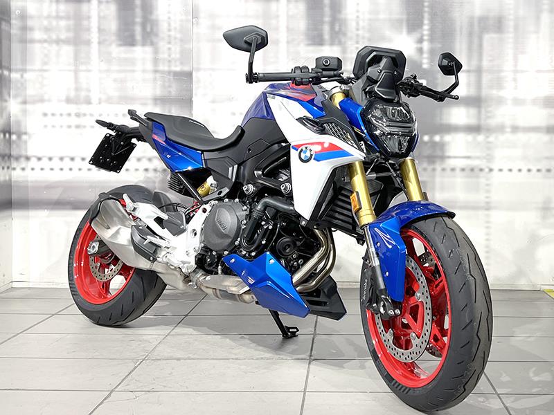 Bmw F 900 R Racing Blue aziendale - moto naked