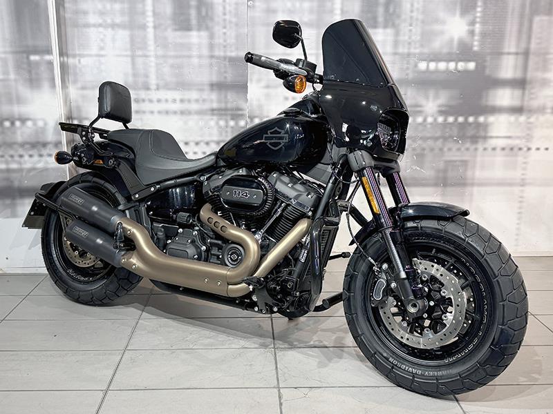 Harley Davidson FXFBS Softail Fat Bob 114 Nero lucido usata