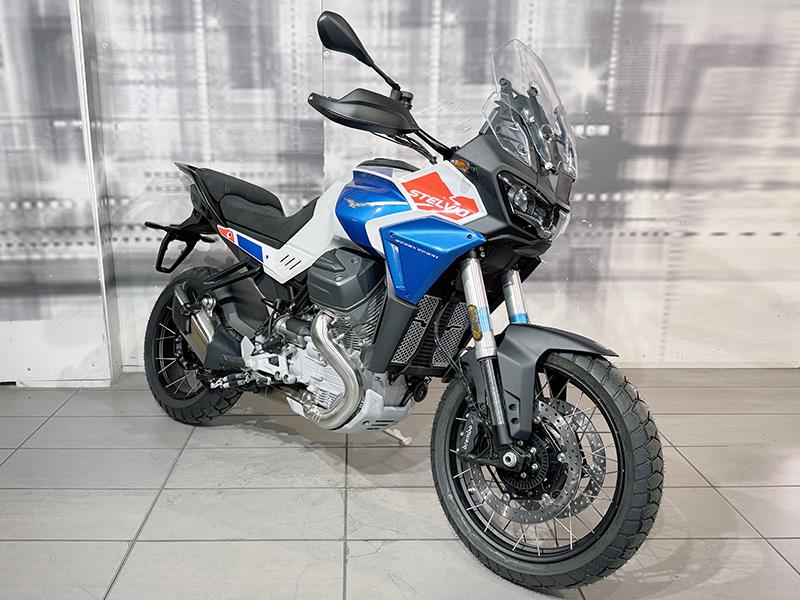 Moto Guzzi Stelvio Duecento Tributo 1000 Duecento Tributo nuova - moto crossover