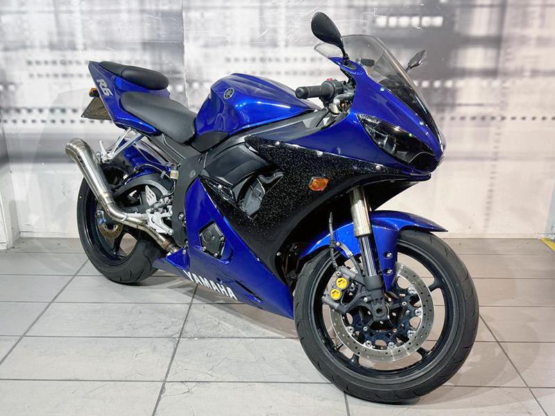 Yamaha YZF R6 Blu usata - moto sportive
