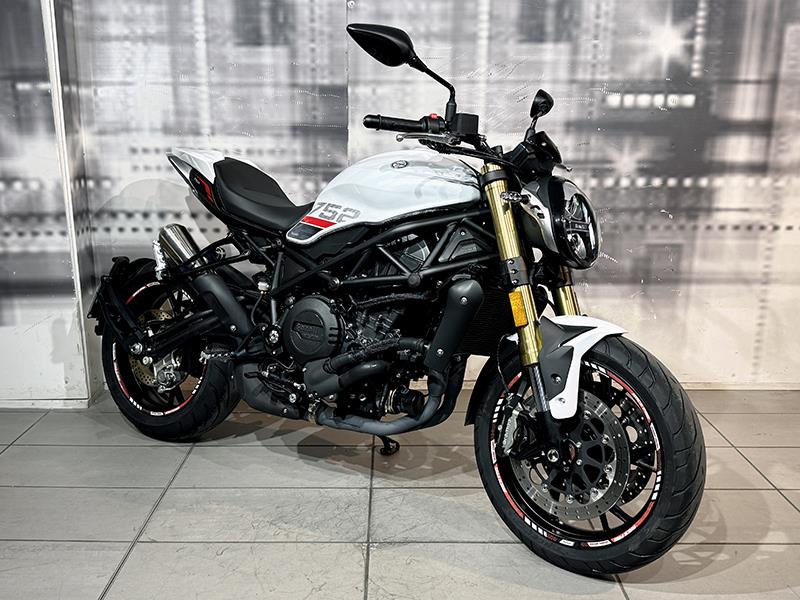 Benelli 752 S Bianco usata - moto naked