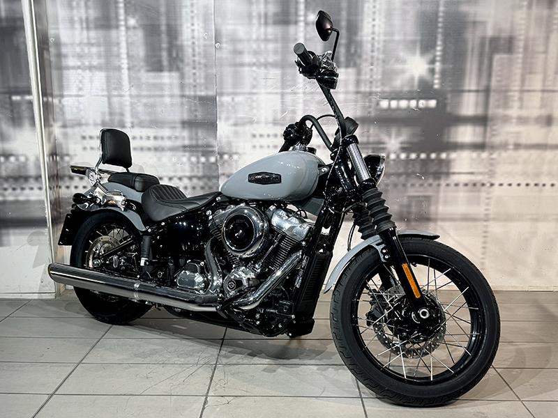 Harley Davidson Street Bob FXBB Grigio usata - moto custom