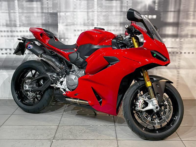 Ducati Panigale V2 S Ducati Red usata - moto sportive