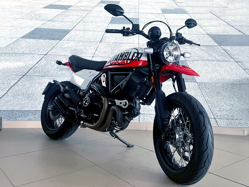 Ducati Scrambler 800 Urban Motard Bianco/Rosso usata - moto scrambler