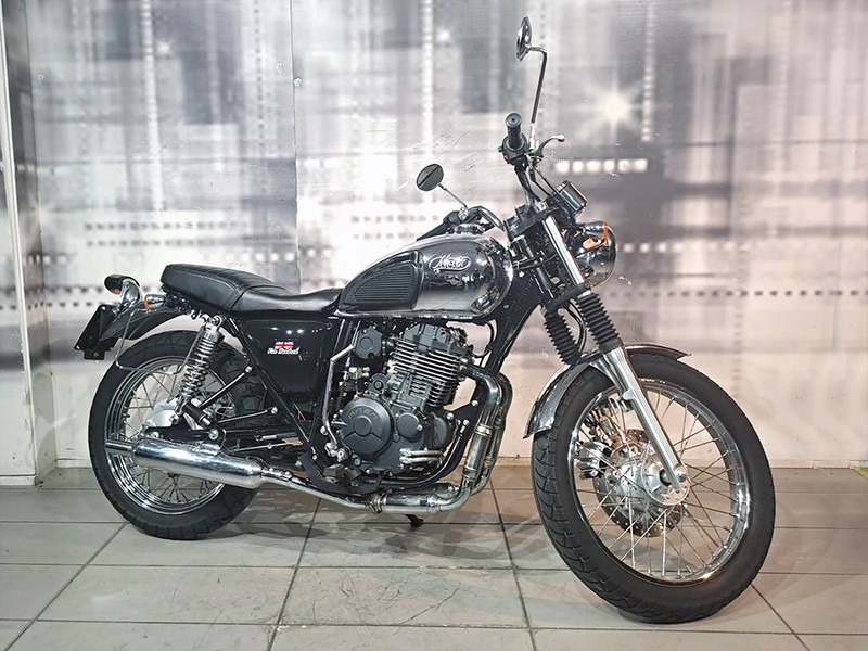 Mash Five Hundred 400 Chromium usata - moto scrambler