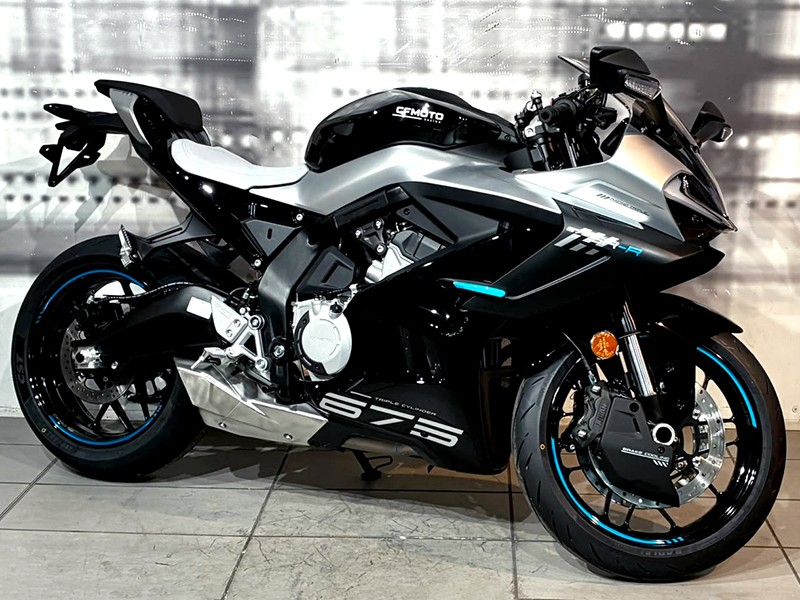 CFMoto SR 675 R Nebula Black nuova - moto sportive
